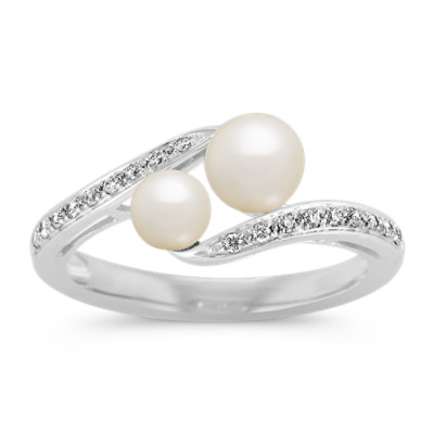 Freshwater Pearl and Diamond Silver Ring